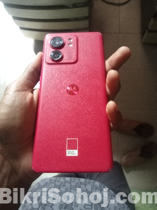 MOTOROLA EDGE 40
